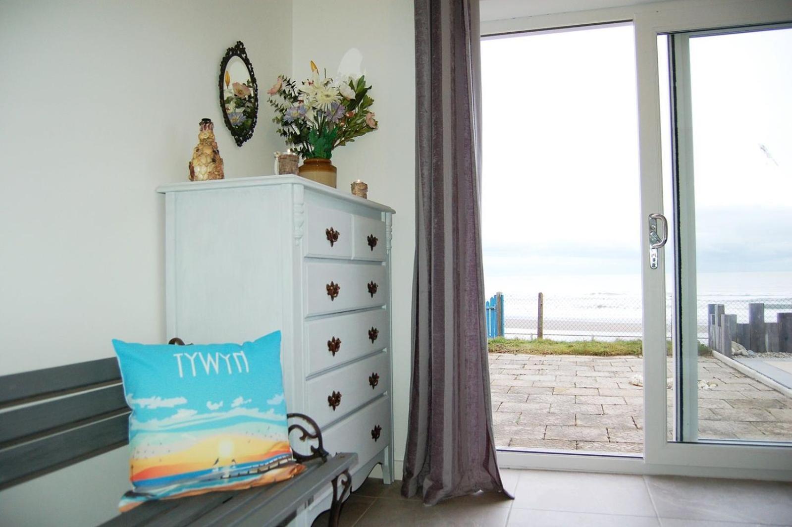 Seagull Beach House Tywyn Extérieur photo