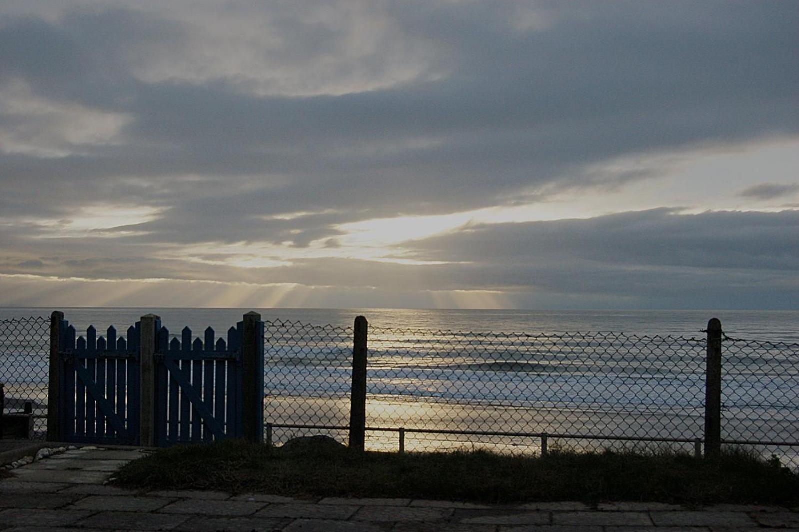 Seagull Beach House Tywyn Extérieur photo
